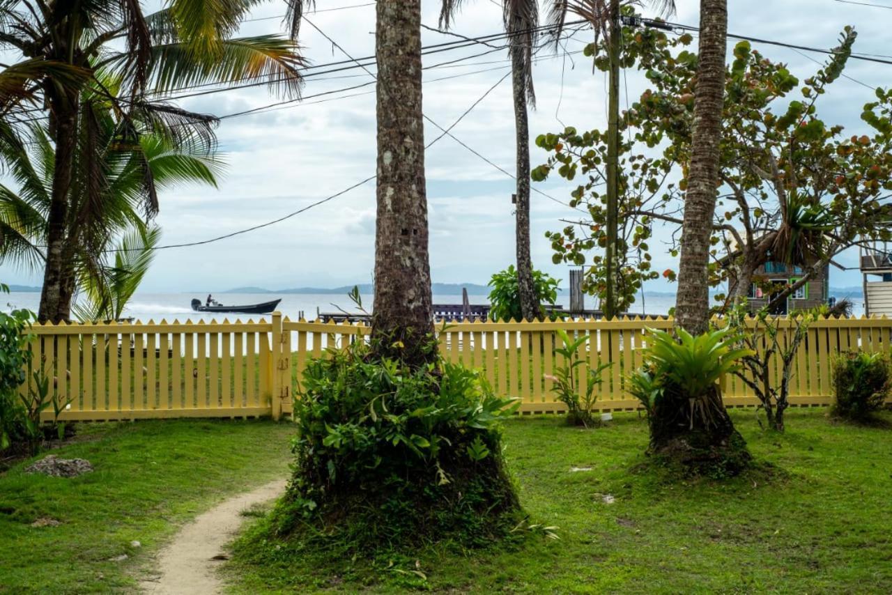 Hotel Tierra Verde Bed And Breakfast Bocas del Toro Eksteriør bilde
